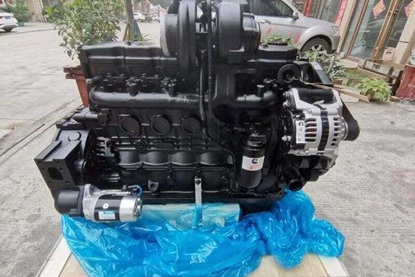 Συγκρότημα κινητήρα Komatsu SAA6D107